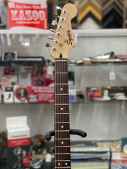 Fender- Squire Strat