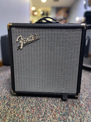 Fender Rumble 15
