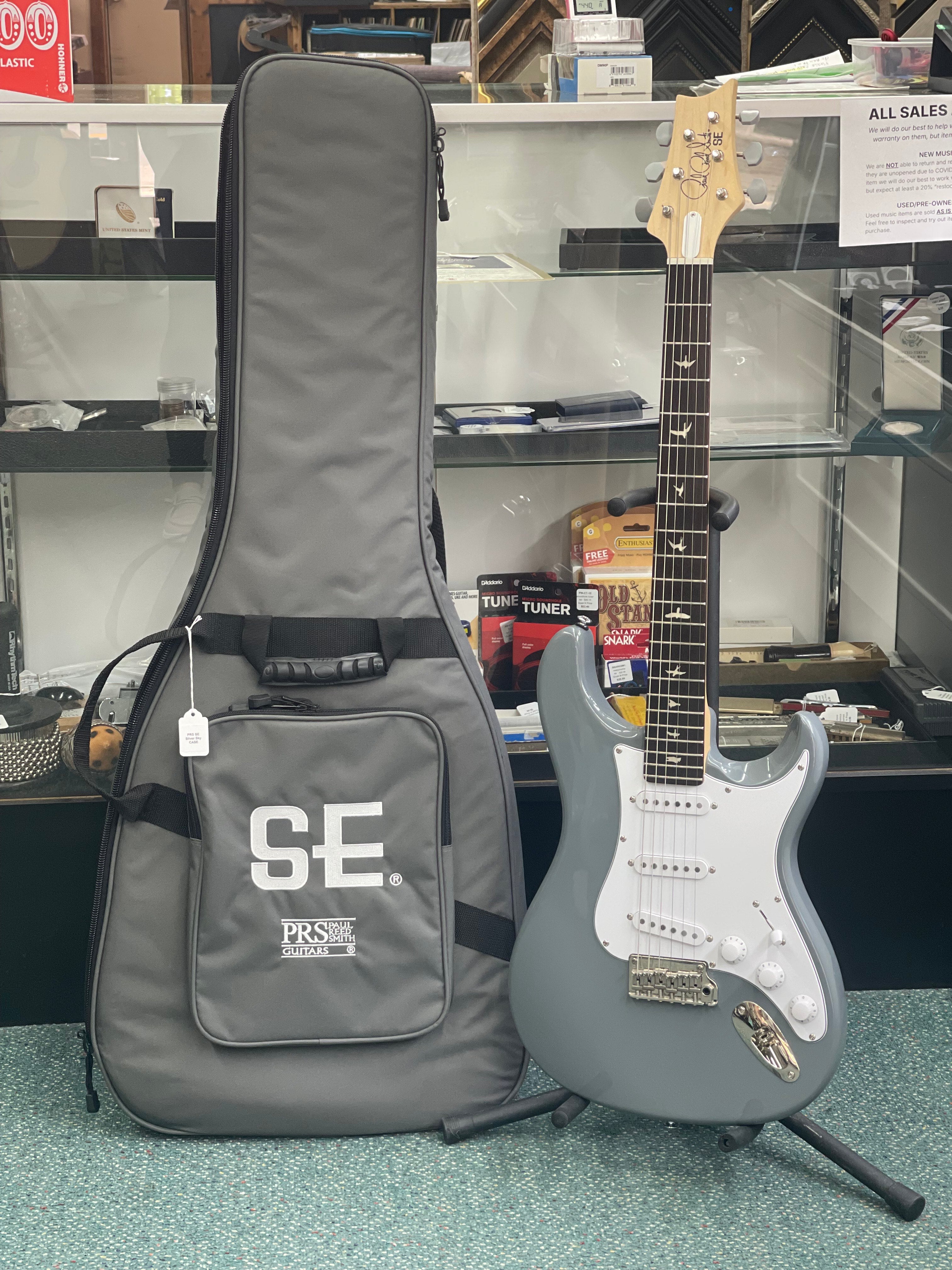 PRS SE Silver Sky
